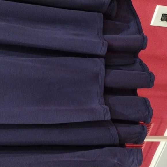 BCBG MaxAzria fishtailed maxi skirt. Blue. EUC. Size M. - Picture 3 of 8